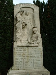 Orsmaal monument op kerkhof