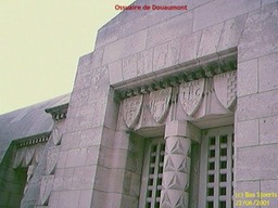 ossuaire douamont detail